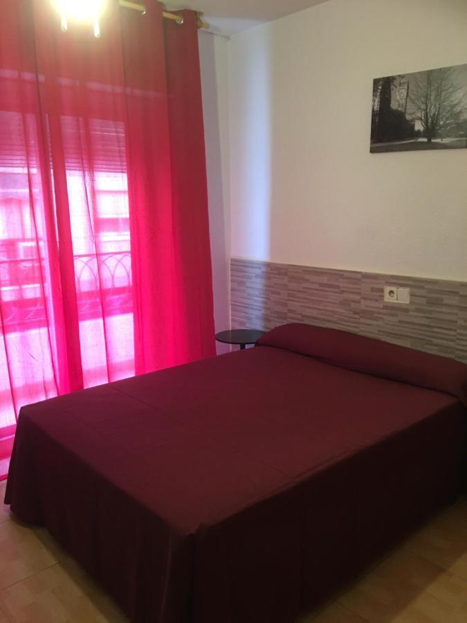 Pension Rosa เบนิดอร์ม ภายนอก รูปภาพ